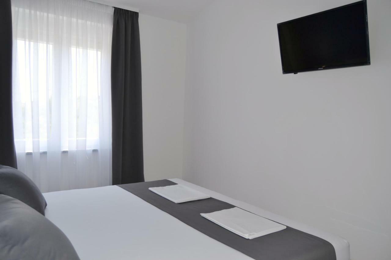 Apartment Susanj 0